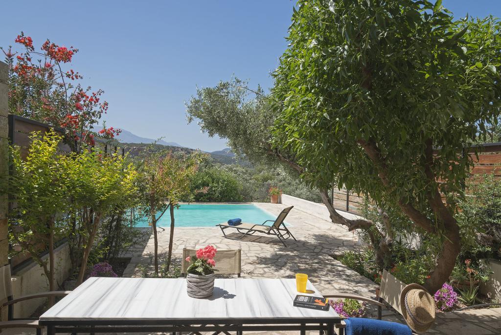 Istron Maisonettes With Private Pool Ngoại thất bức ảnh